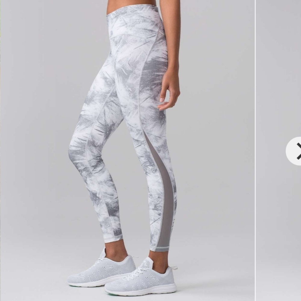 lululemon athletica Marble Print High-Rise Leggings in White and Gray